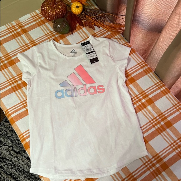 Adidas T-shirt Large (14)